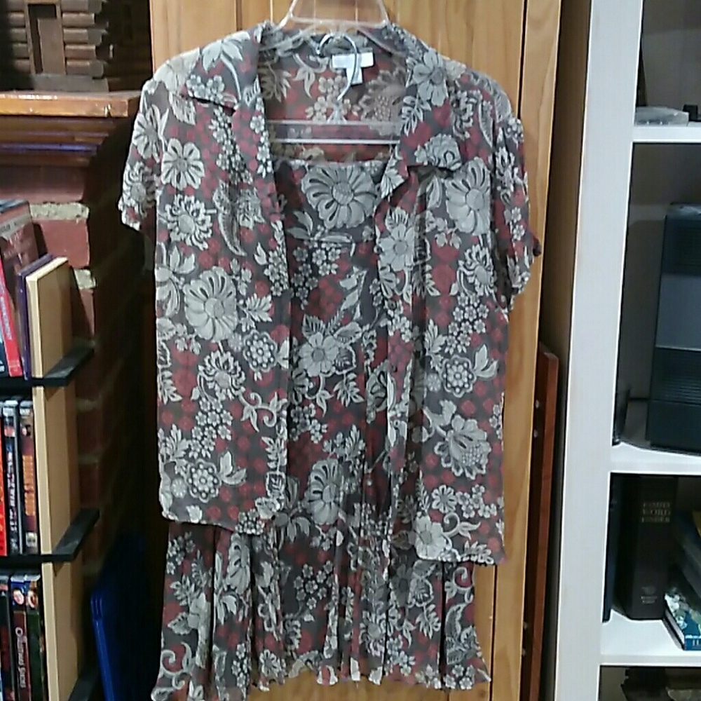 Misses sz 14 Charter Club skirt & top